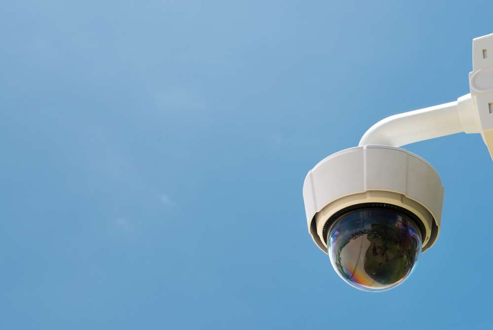 ALARMAS CON CCTV Y AVISO A LA POLICÍA - SESIE. SEGURIDAD IBERIA. TEL. 664  439 380